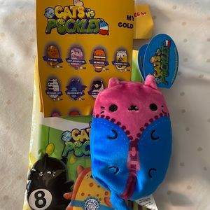 Cats vs Pickles #328